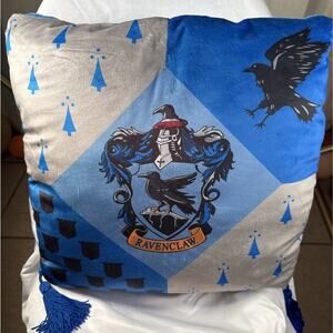 Harry Potter Ravenclaw Throw Pillow With Tassels Warner Bros Studio Tour 18’ EUC